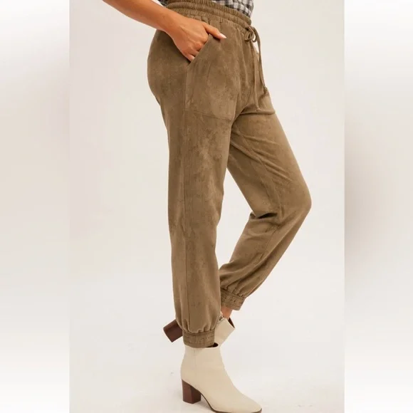 331. Soft Faux Suede Jogger Pant W/Pockets Olive Green NEW Item NWT S,M,L - Picture 2 of 4